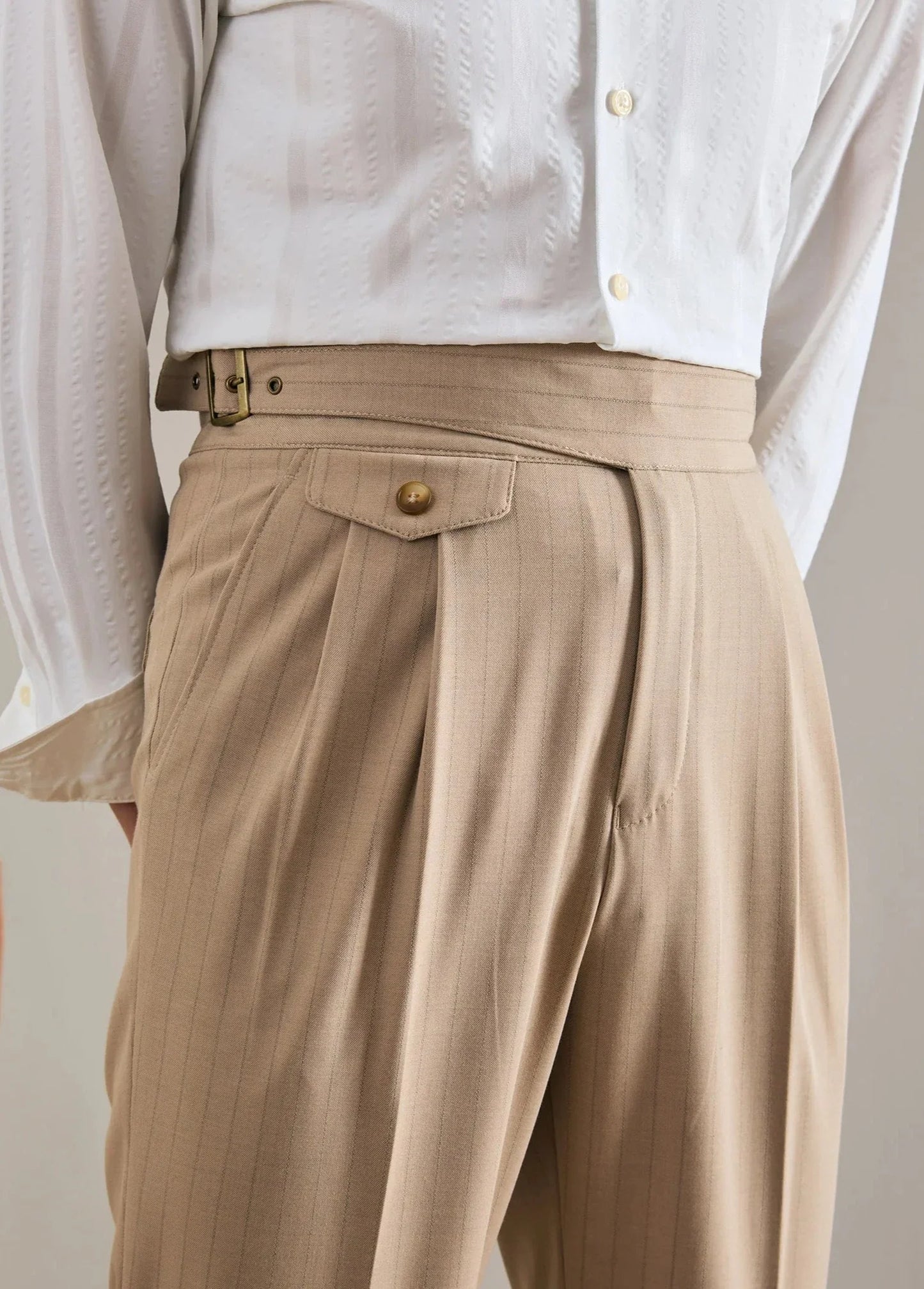 Office outfit high waist trousers