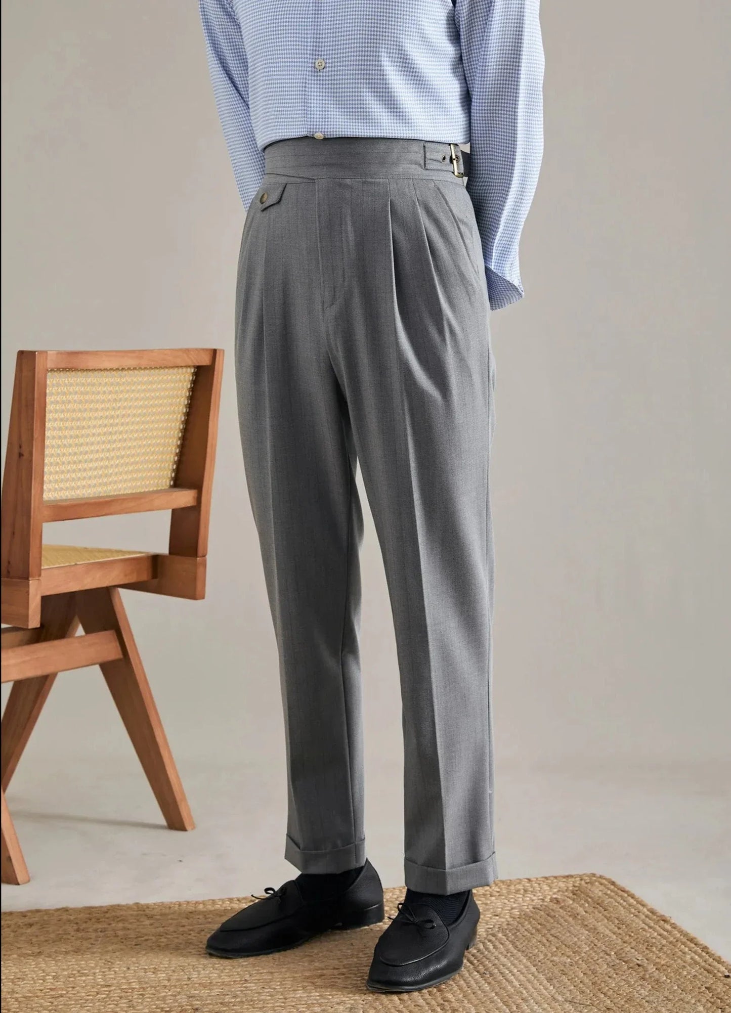 Office outfit high waist trousers