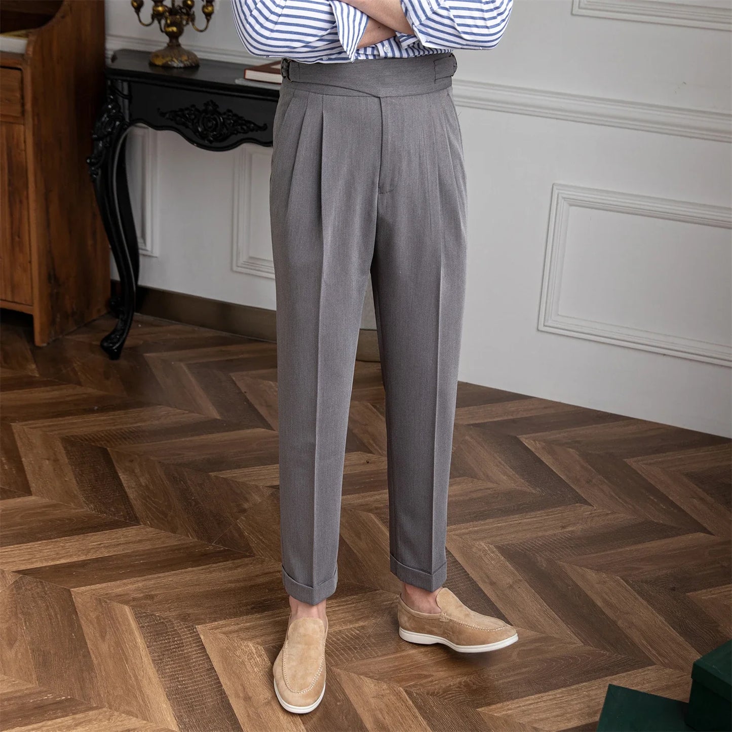 British high-waist trousers