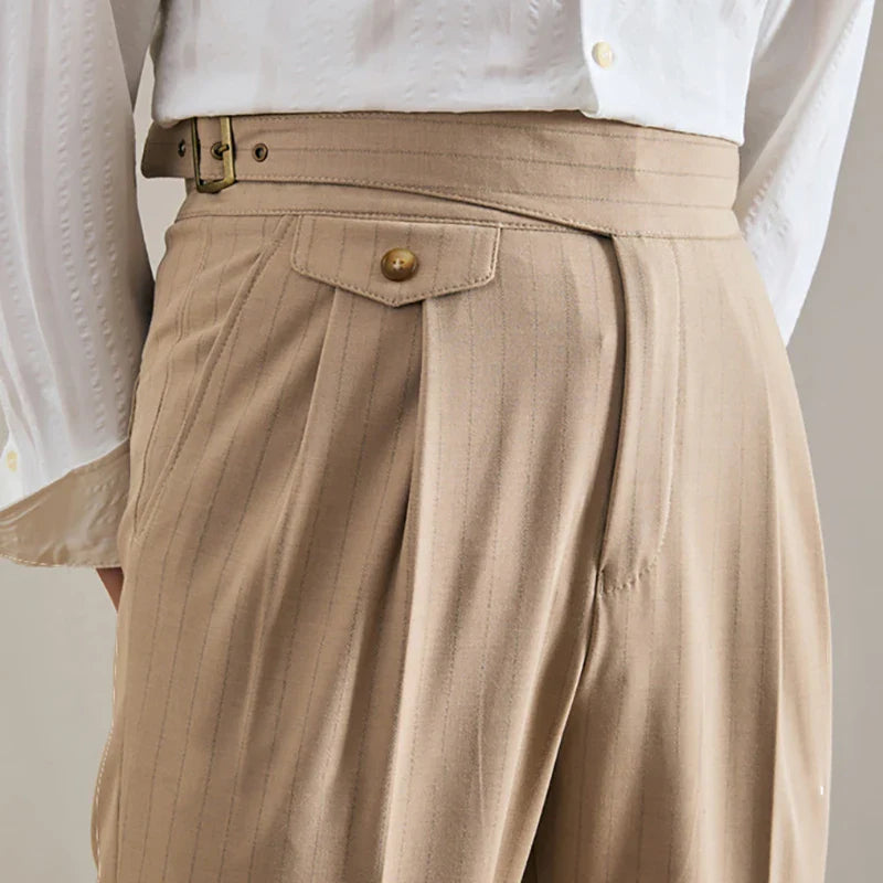 Office outfit high waist trousers