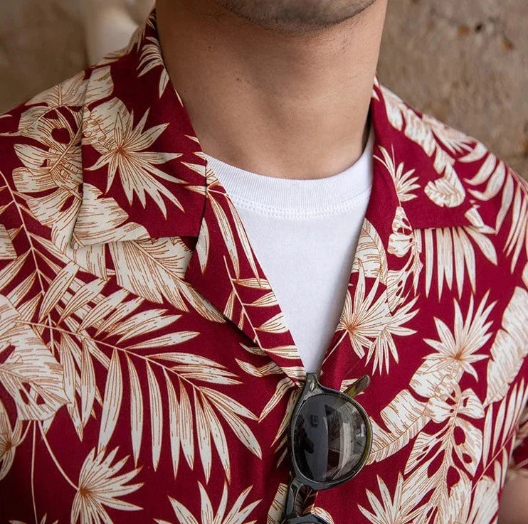 Vintage hawaiian flower shirt